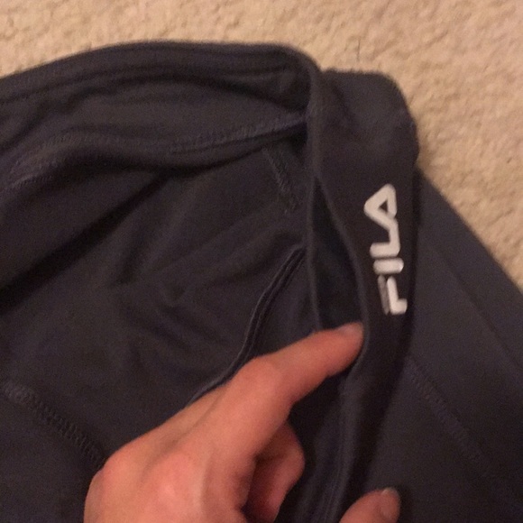 Fila work out capris - Picture 5 of 7